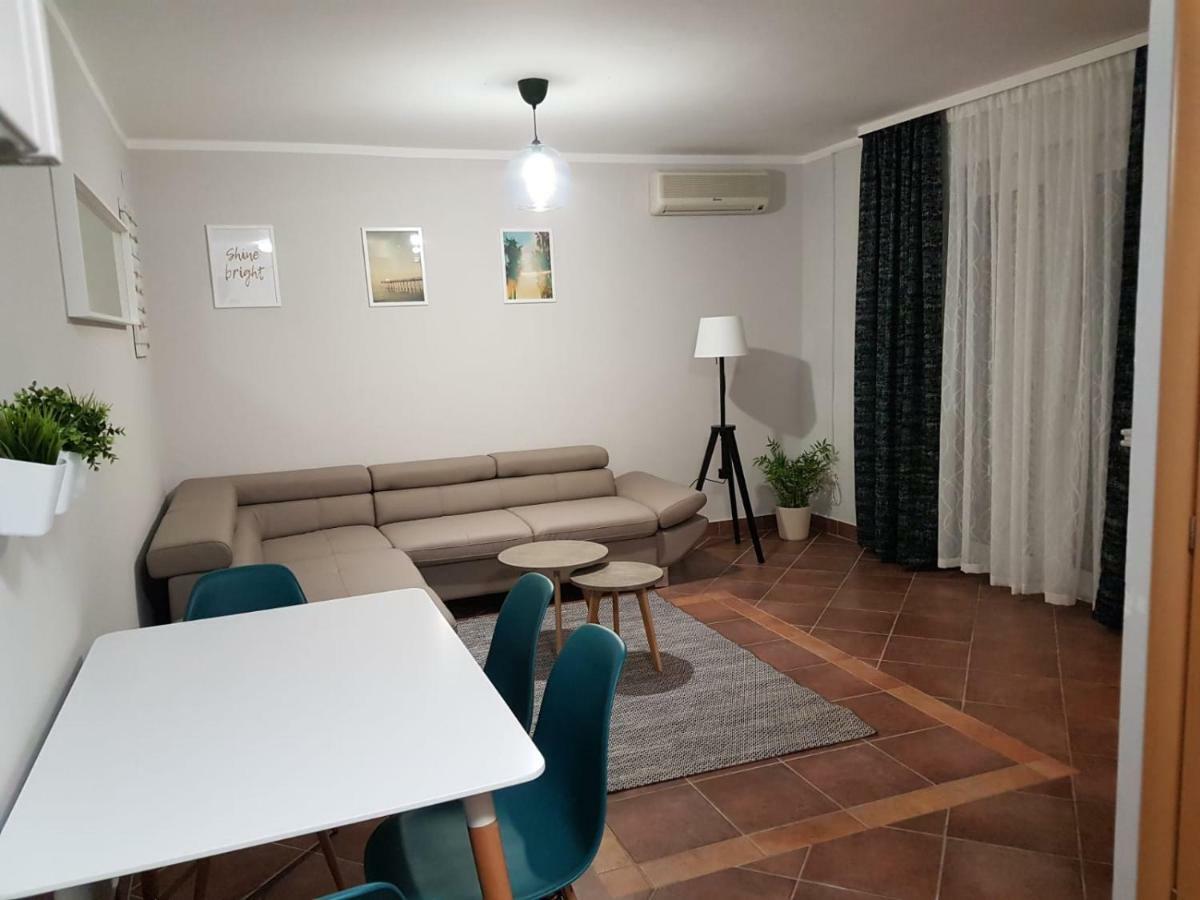 Apartment Vinodol โนวีวีโนดอลสกี ภายนอก รูปภาพ